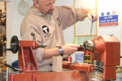 Now for the 2nd part the spinning top itself, Gary used another piece of Beech for this.(can be seen on the lathe).