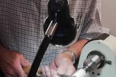 Bob is now working on a second pen barrel, this time he is using an acrylic blank.